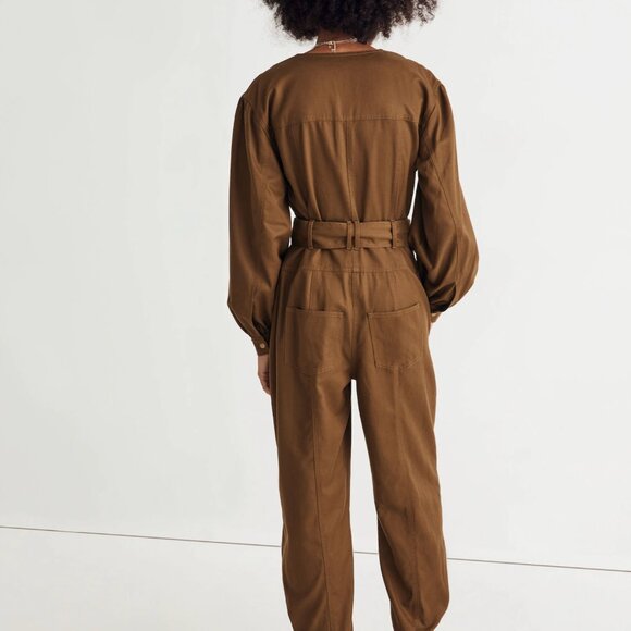 Madewell Tapered-Leg Jumpsuit in Golden Spinach - Picture 3 of 12